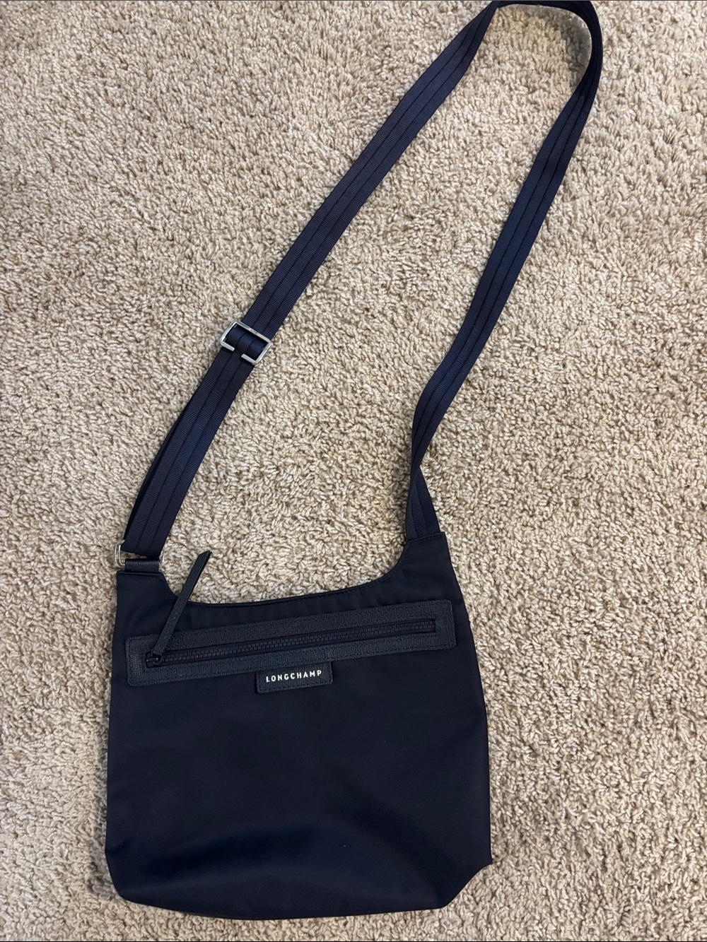 Longchamp Black Nylon Messenger Crossbody